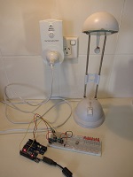 Test setup with lamp