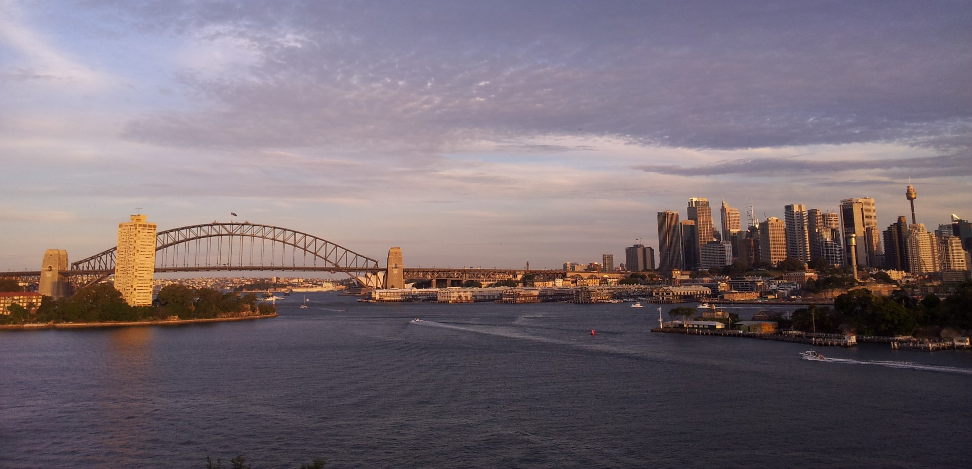 Sydney Harbour (grow/no transition)